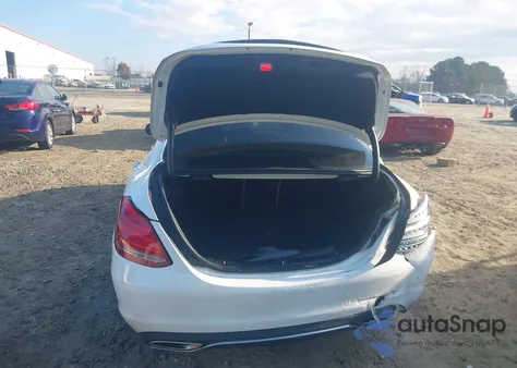 2018 Mercedes-Benz C 300 from USA, damaged, VIN WDDWF4JB0JR347685